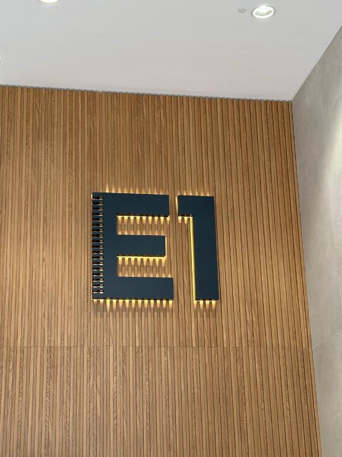 E1 Presidential Studios On High Floor With Stunning Sea Views Гібралтар Екстер'єр фото